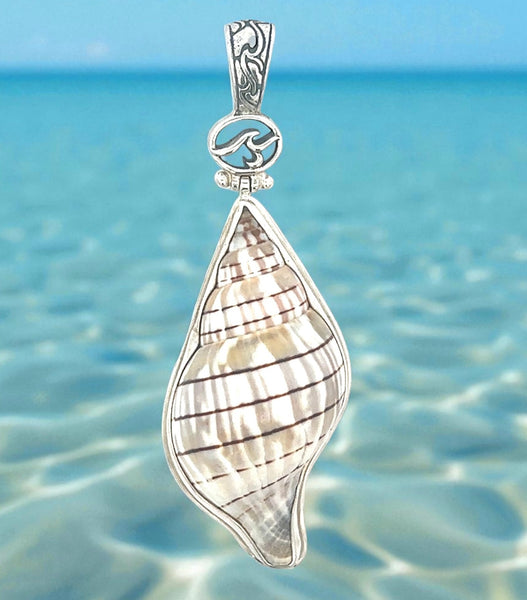 Banded Tulip OS Carved Bail Pendant - Ocean Soul