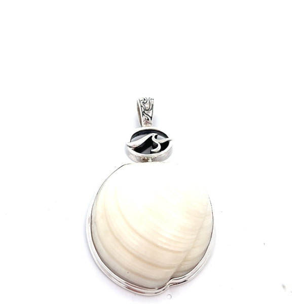 Lucine Pendant - Ocean Soul