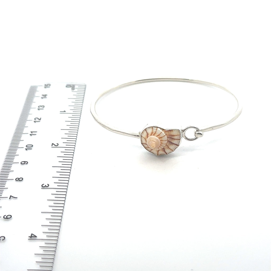 Lightning Whelk Hammered Hook Bracelet - Ocean Soul