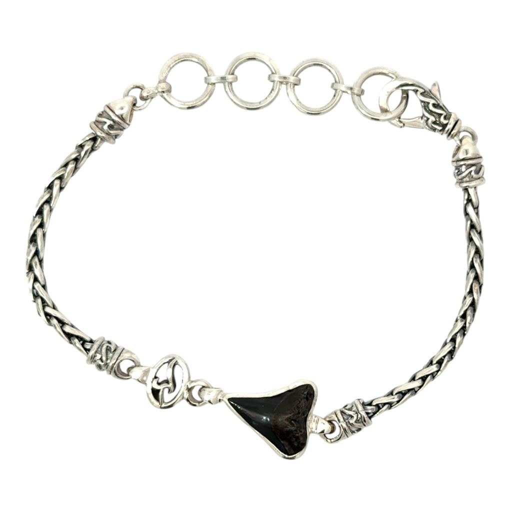 Shark Tooth Dainty Link Adjustable Bracelet - Ocean Soul