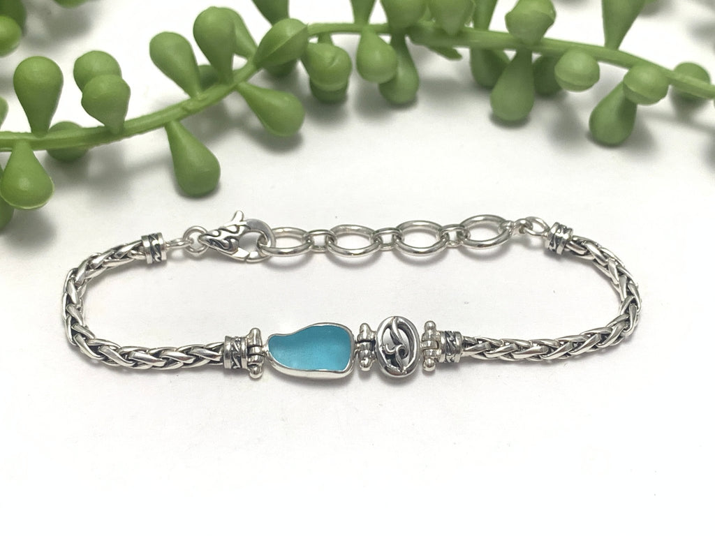 Aqua Sea Glass Dainty Adjustable Bracelet - Ocean Soul