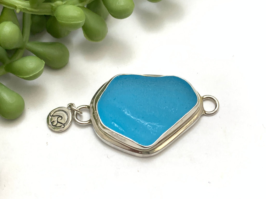 Chunky Textured Caribbean Blue Sea Glass Single Bezel Soul Center - Ocean Soul