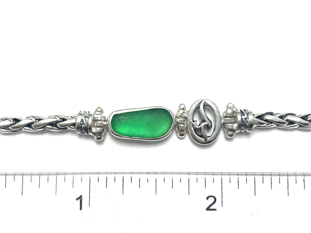 Emerald Green Sea Glass Dainty Adjustable Bracelet - Ocean Soul