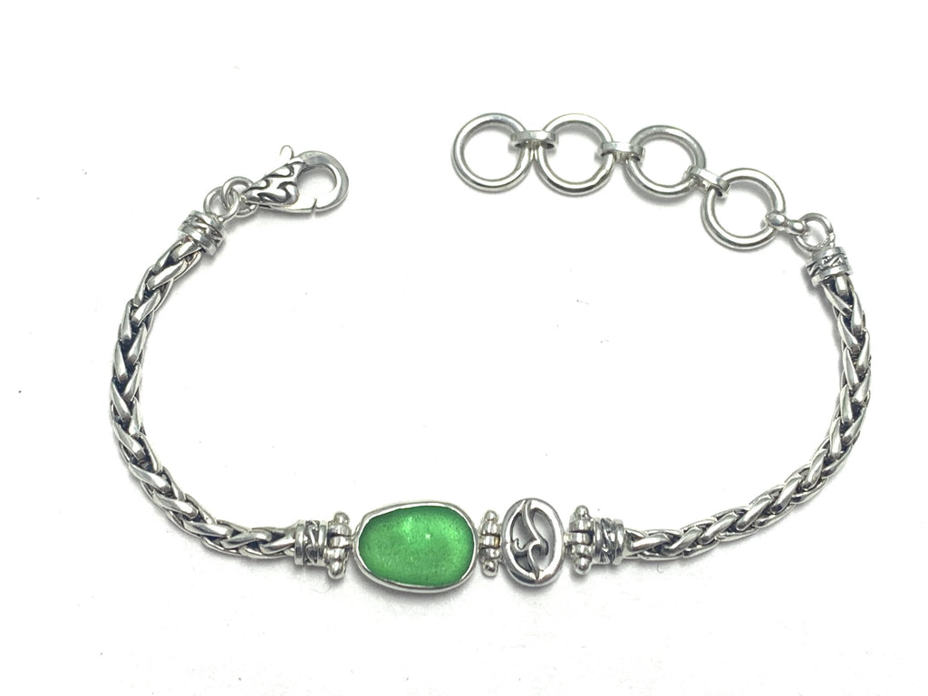 Kelly Green Sea Glass Dainty Adjustable Bracelet - Ocean Soul